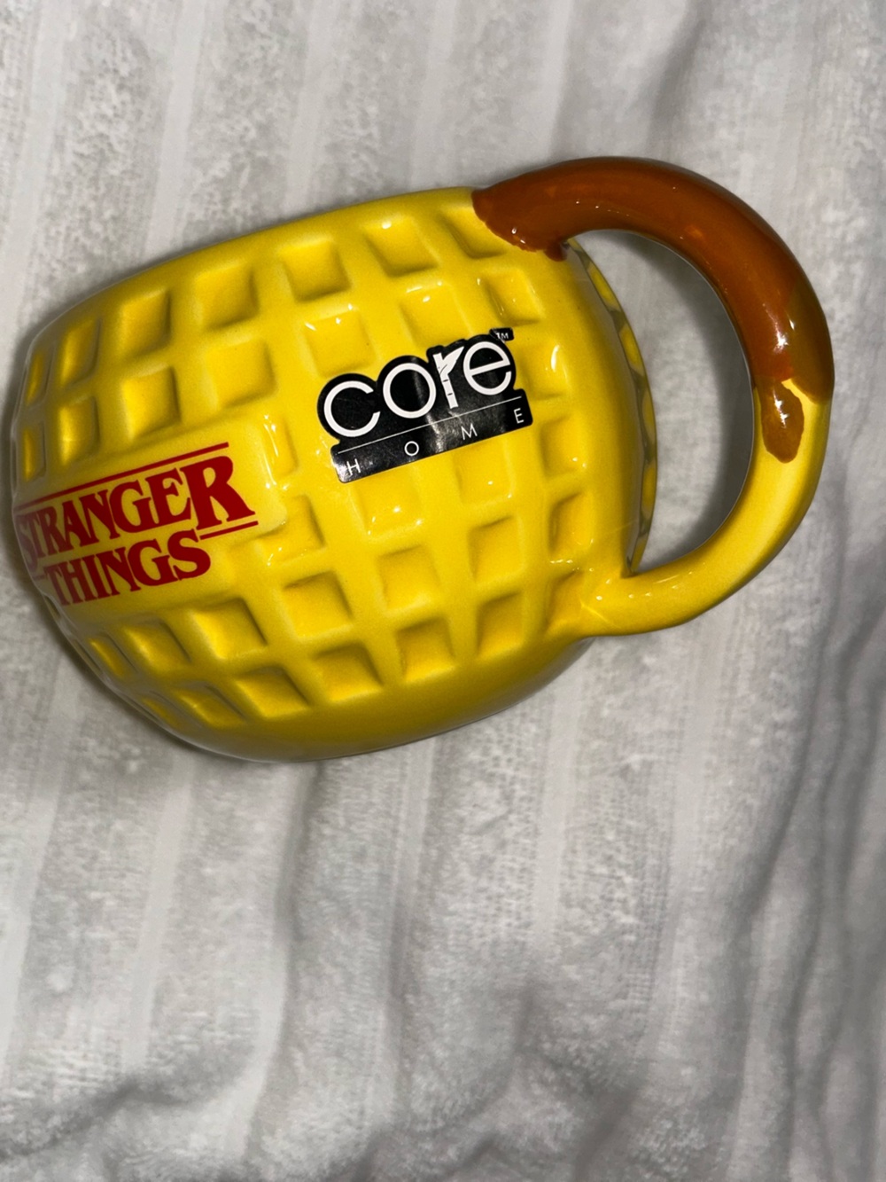 Stranger Things Mug - Picture 5 of 8